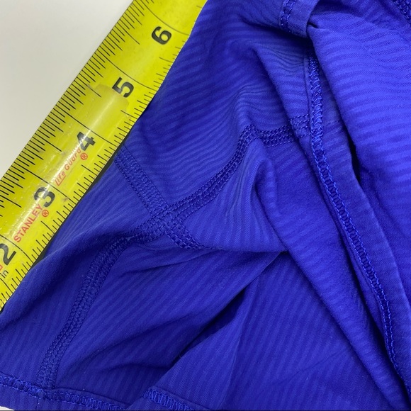 Lululemon Blue Studio Shorts 8 - Picture 6 of 8